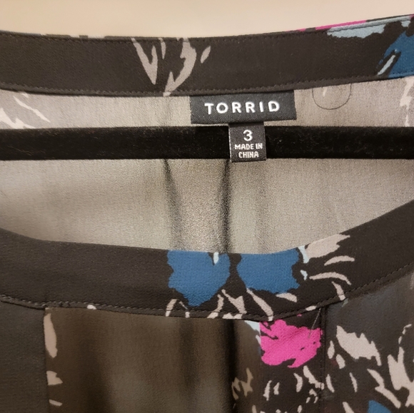 TORRID Black Pink Floral Lace Cutout Overlay Mini Chiffon Georgette Dress - Picture 7 of 10